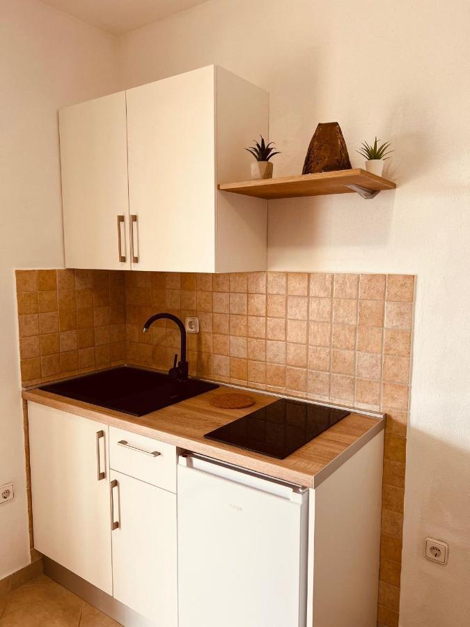 Apartmani Anita Skradin Exteriör bild